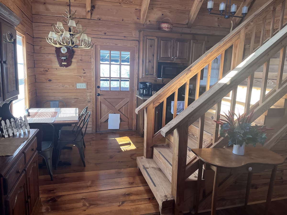 Warm Springs, GA Shepherd's Den Cabin