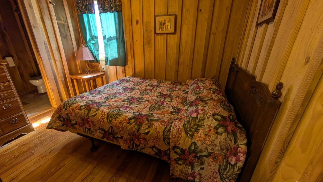 Ariton, AL Vineyard Retreat Cabins