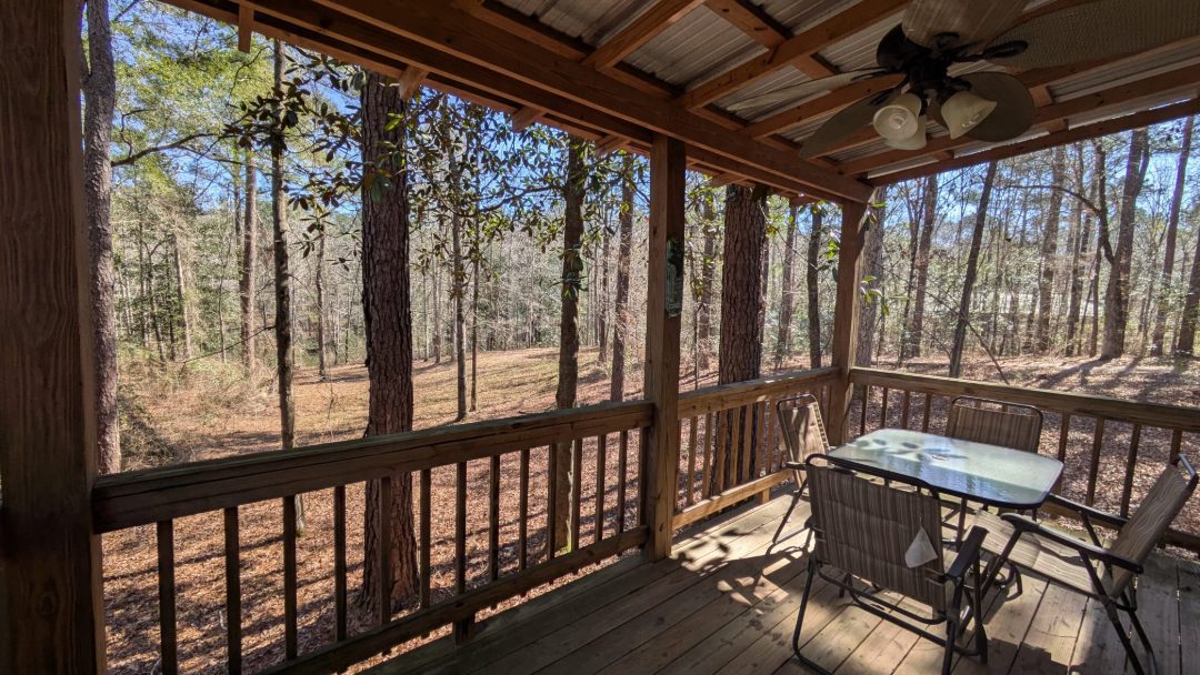 Ariton, AL Vineyard Retreat Cabins