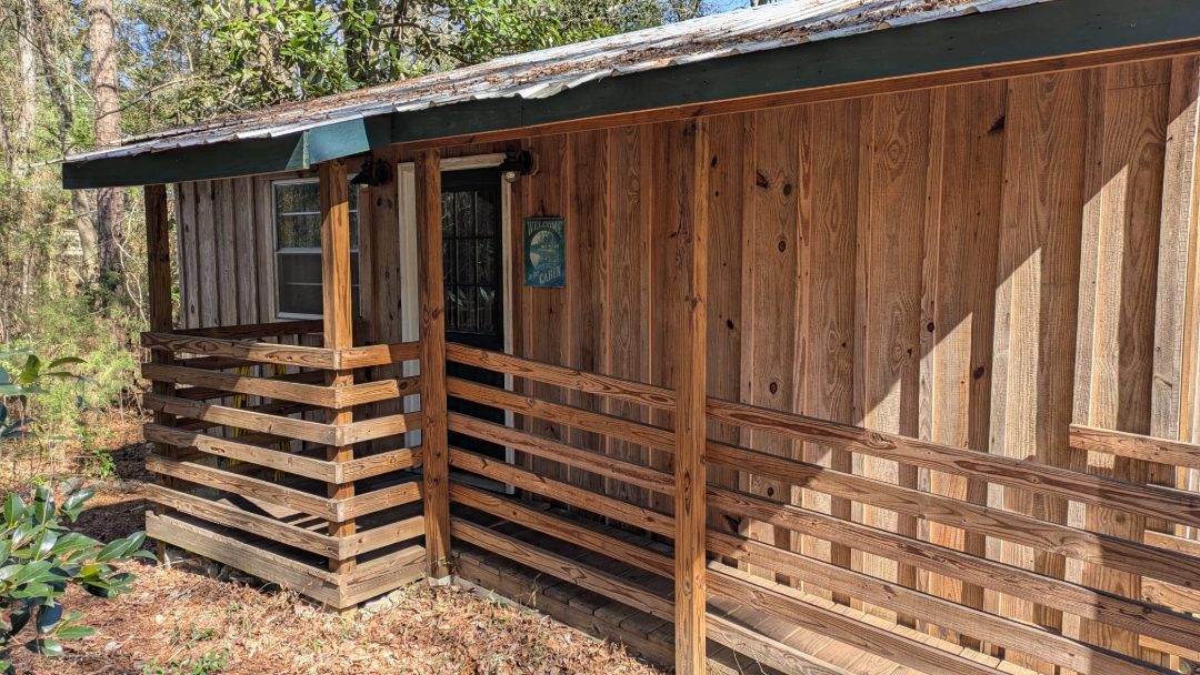 Ariton, AL Vineyard Retreat Cabins