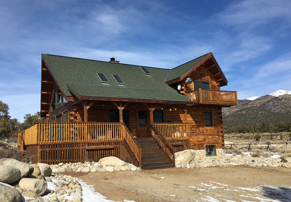 Buena Vista, CO Family-sized Home