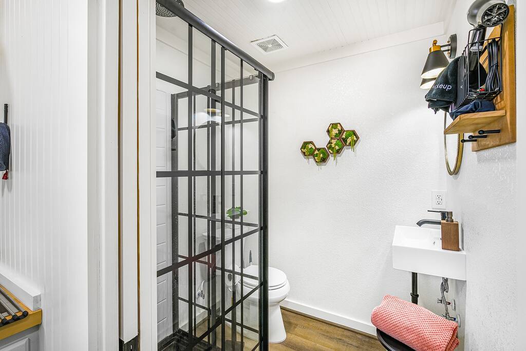 Driftwood, TX Tiny Home with Cowboy Pool