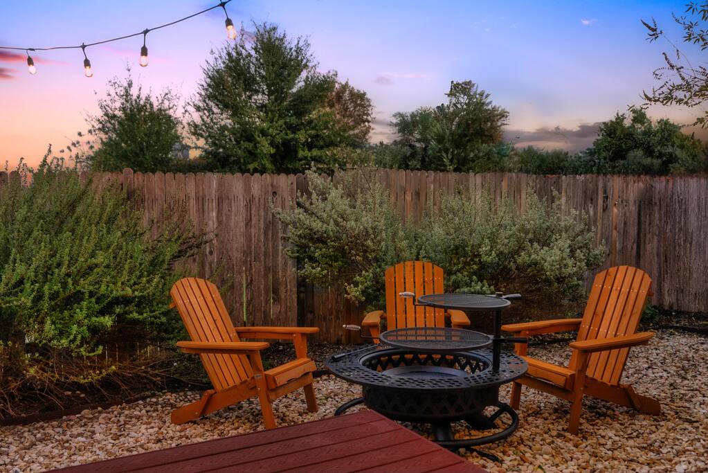 Austin, TX Unhosted Home