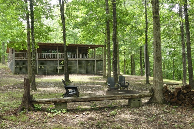 Harriet, AR Tributary Retreat Cedar Cabin