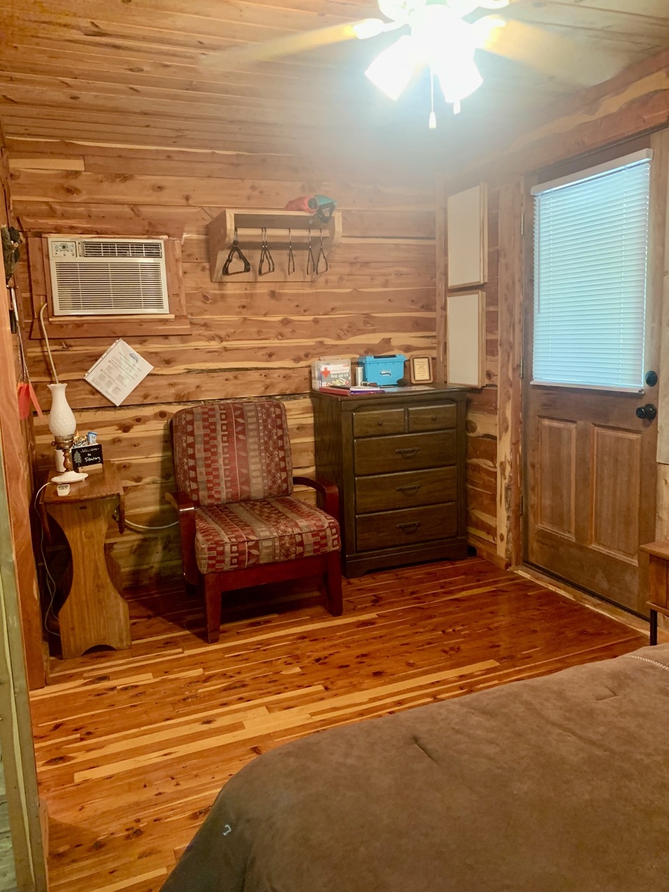 Harriet, AR Tributary Retreat Solitude Cabin