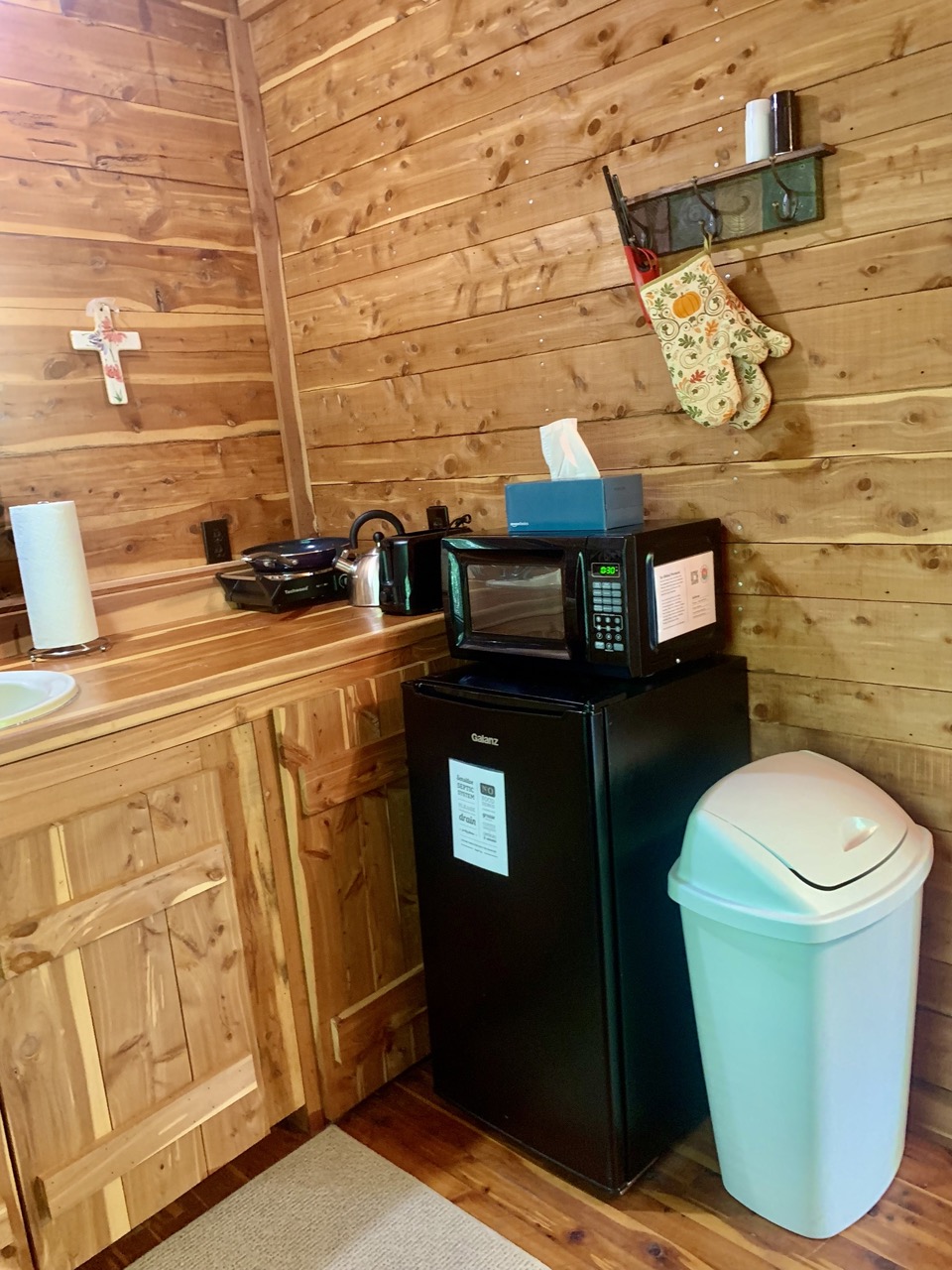 Harriet, AR Tributary Retreat Solitude Cabin
