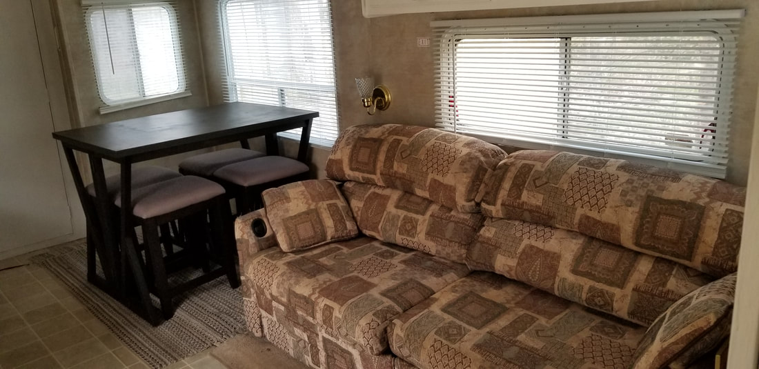 Benzonia, MI Beulah Land Retreats RV