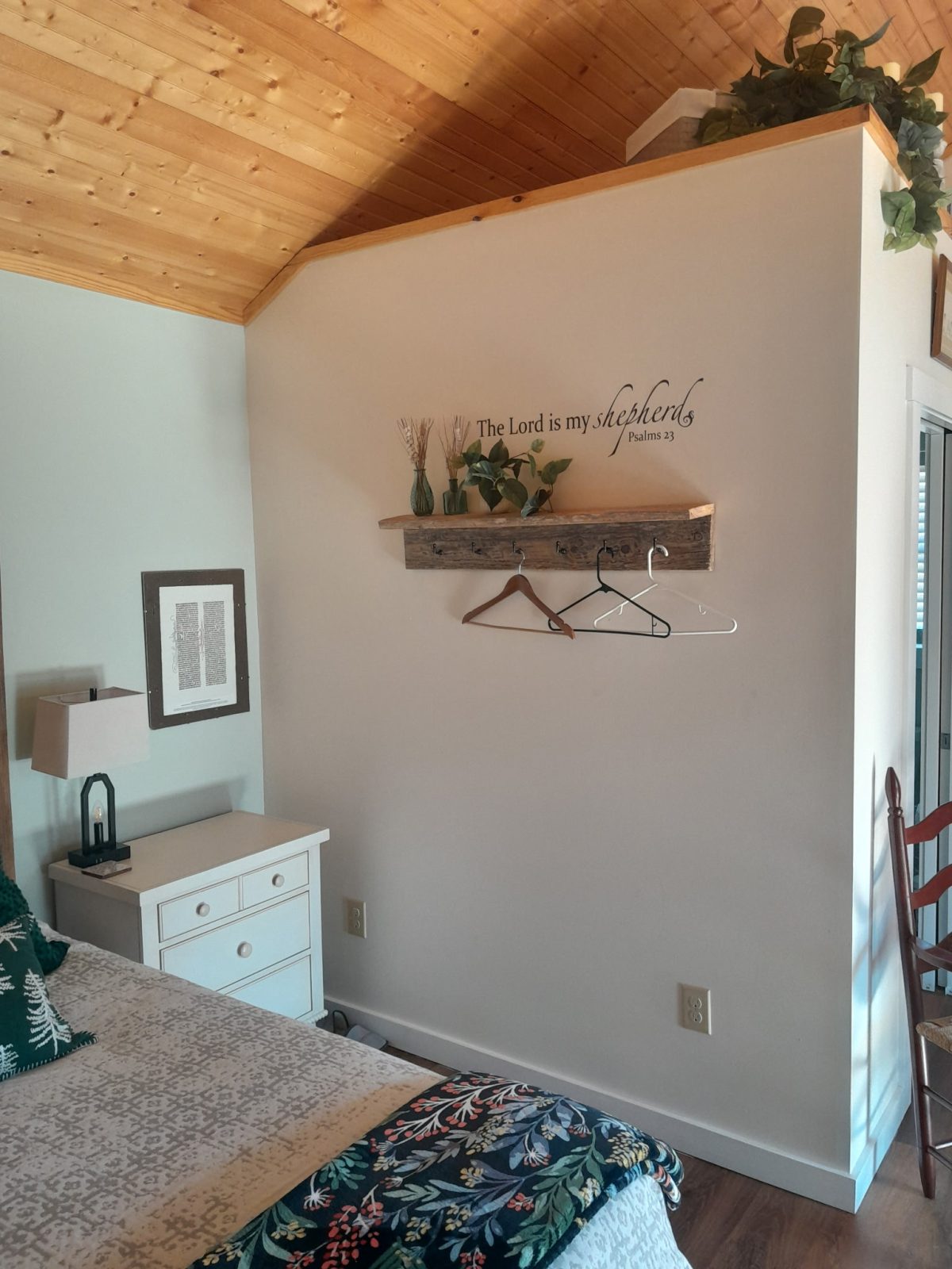Pamplin, VA Cottage