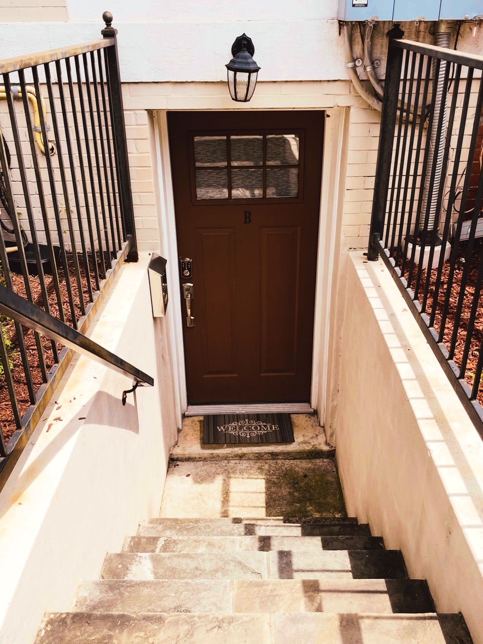 Washington, DC English Basement Apartment Home