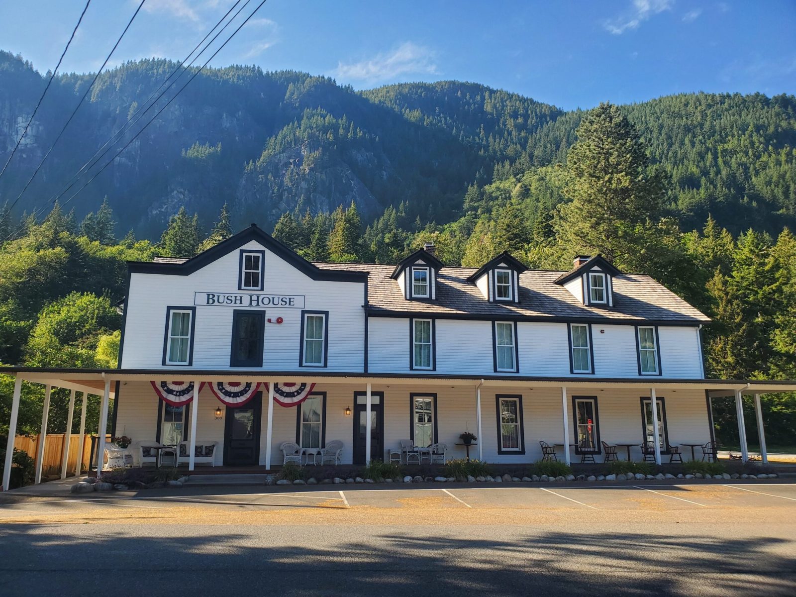 Index, WA Bush House Inn