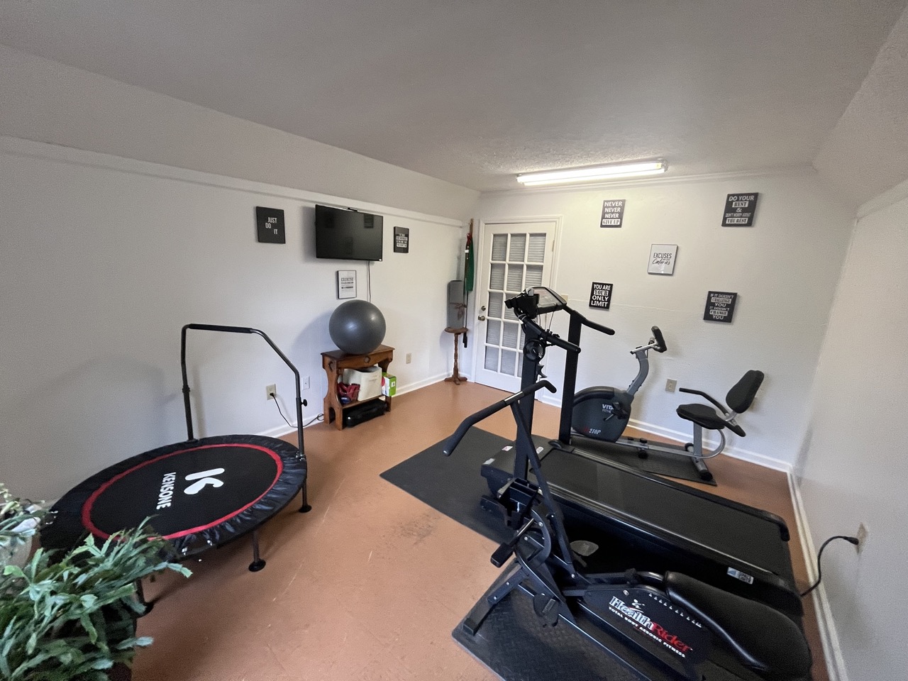 Goodview, VA Private Apartment Home