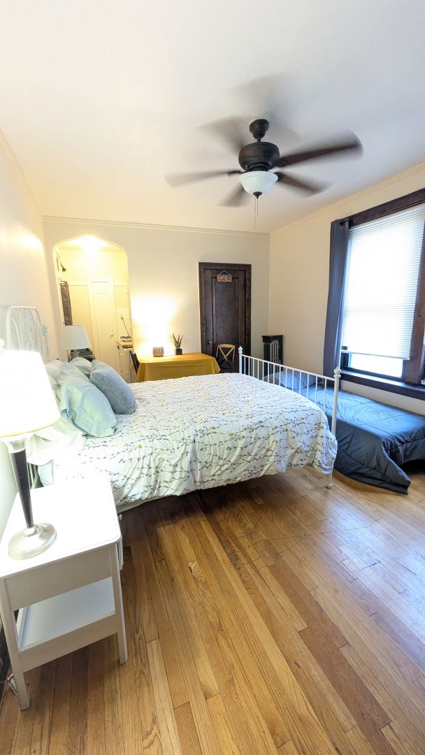 Chicago, IL Franson-Risberg Guest Room