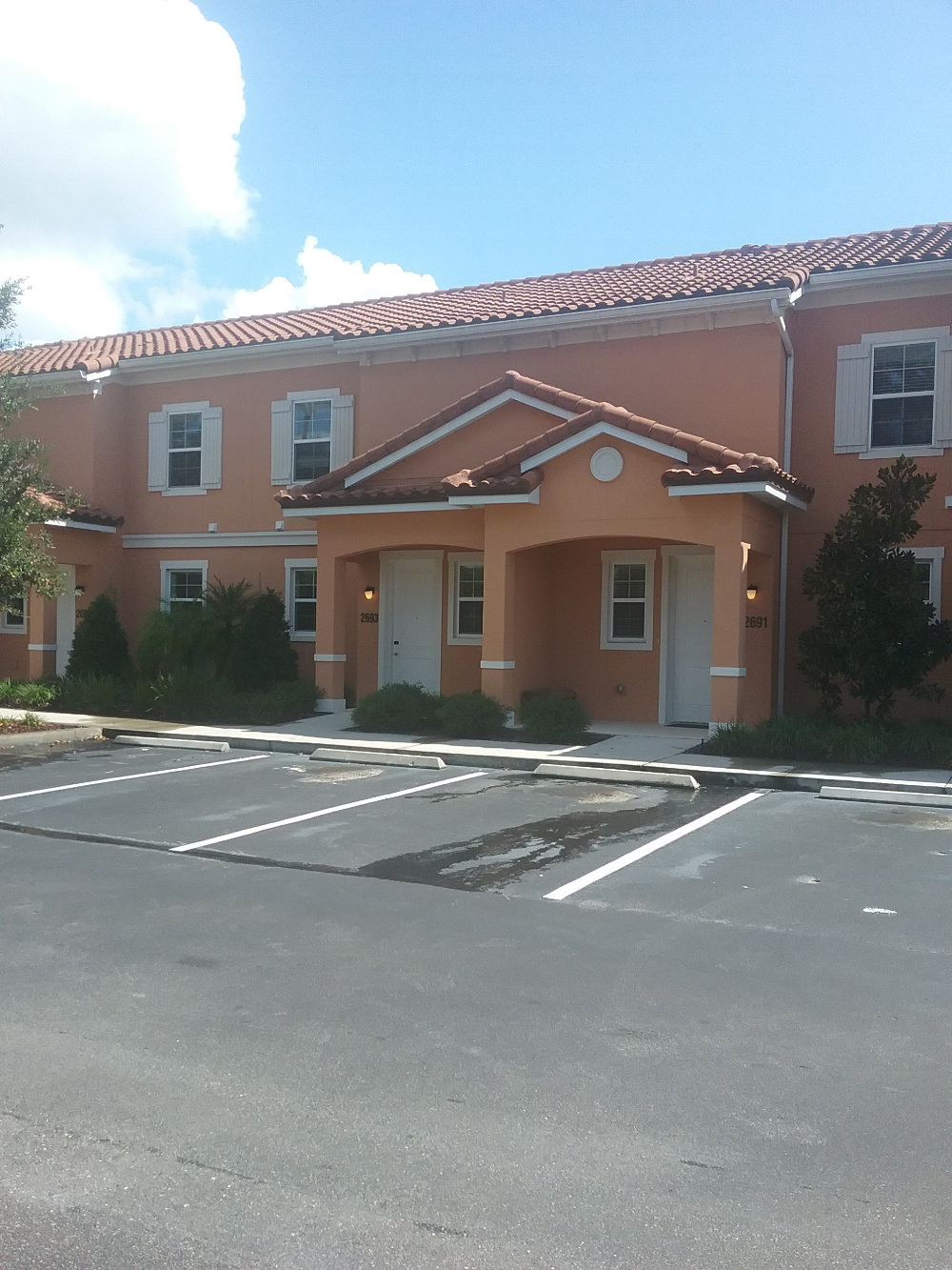 Kissimmee Queen Bedroom