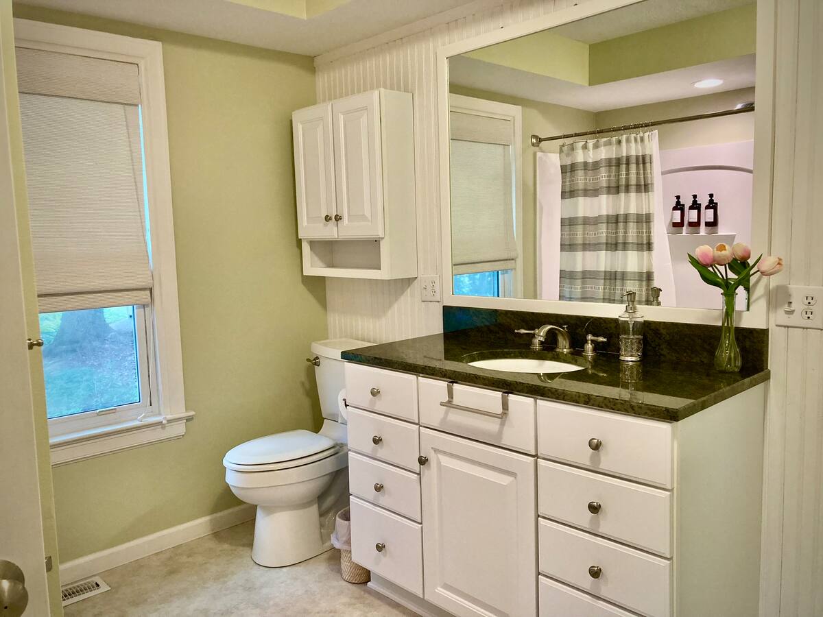 Wooster, OH Individual King Room