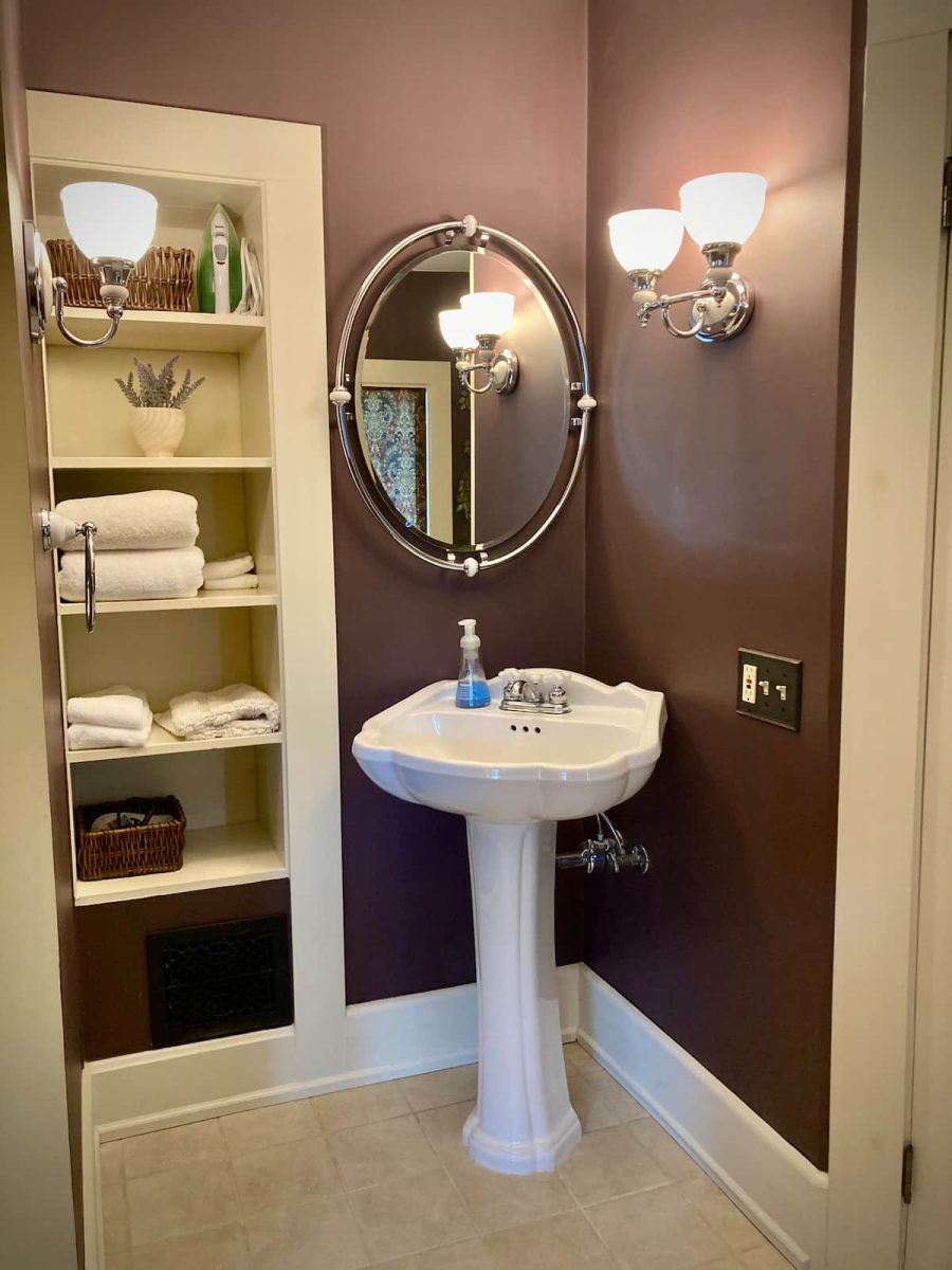 Wooster, OH Individual King Room
